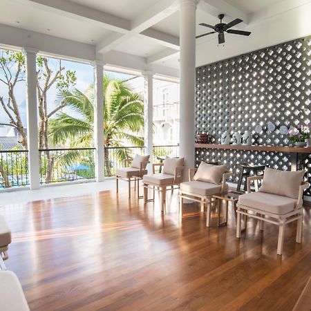 Little Nyonya Hotel Phuket Exterior photo