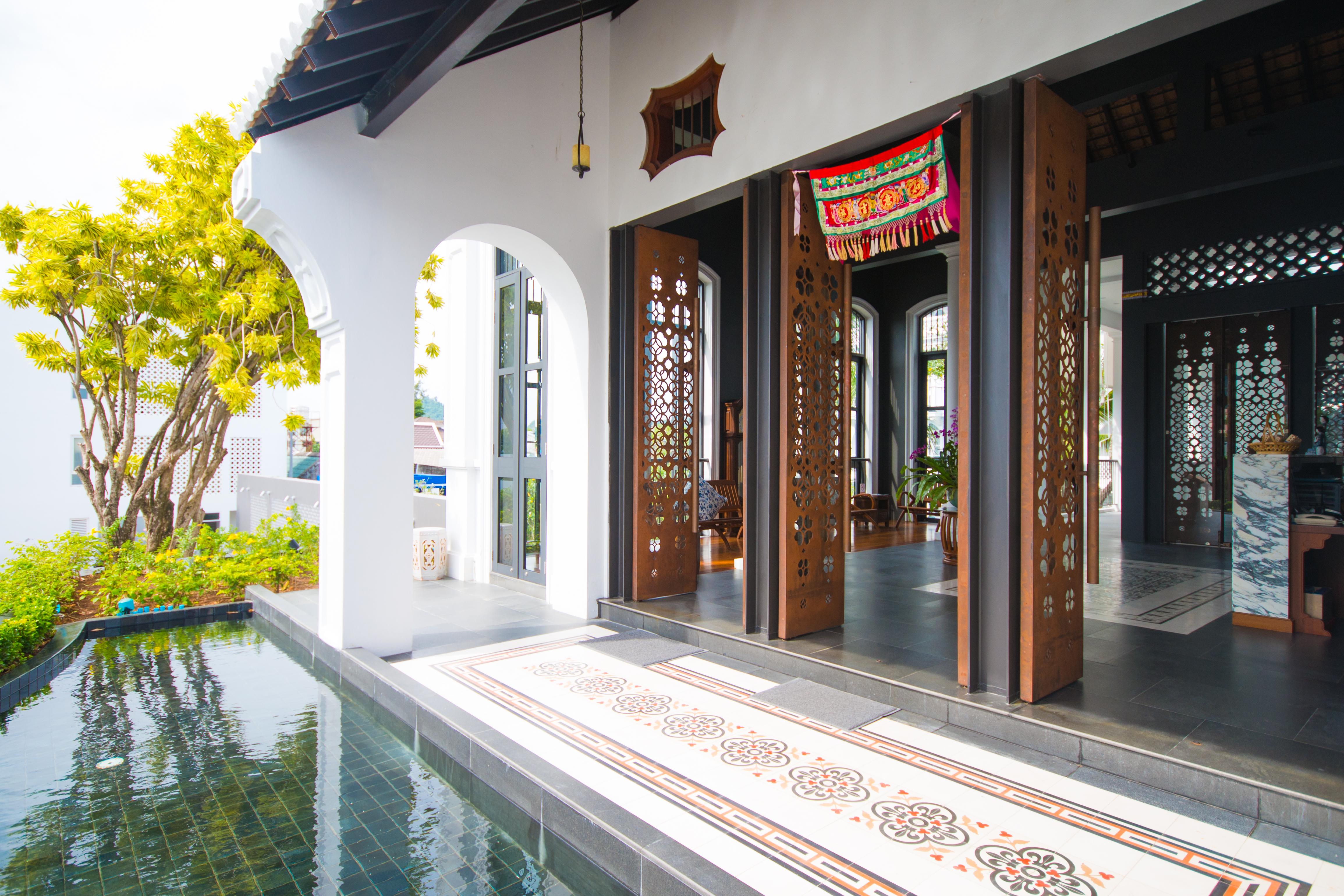 Little Nyonya Hotel Phuket Exterior photo